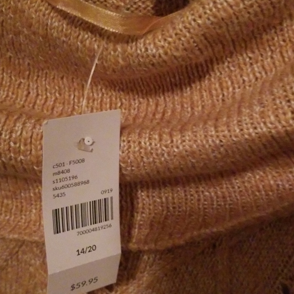 Sweater - Picture 3 of 3